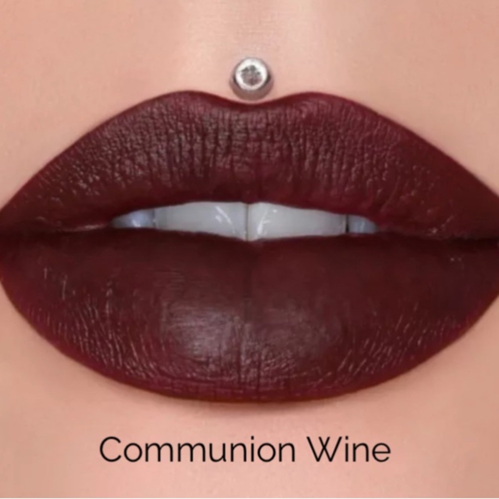 Communion Wine, NIB Jeffery Star Velvet Trap Lipstick